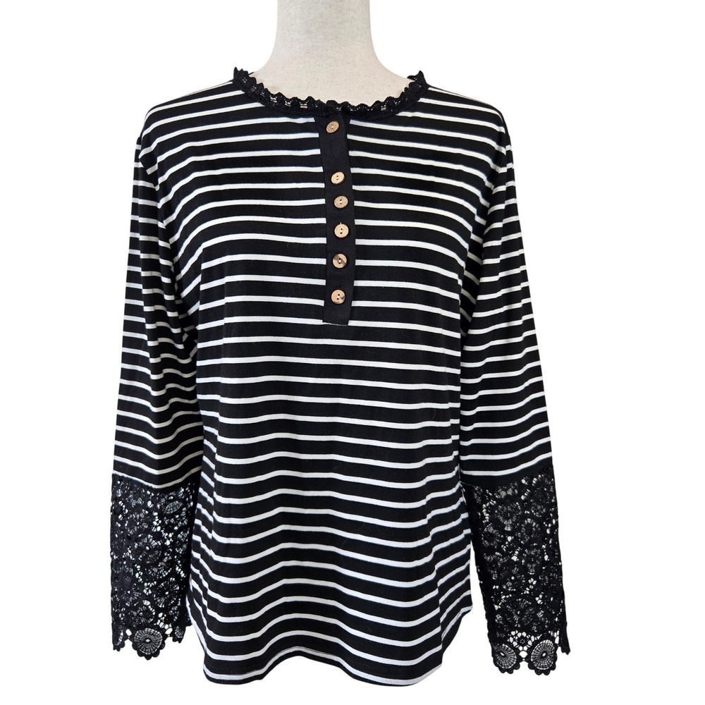 Striped Long Sleeve Tee Shirt Lace Trim Medallion 1/4 Button Placket‎ Whimsygoth